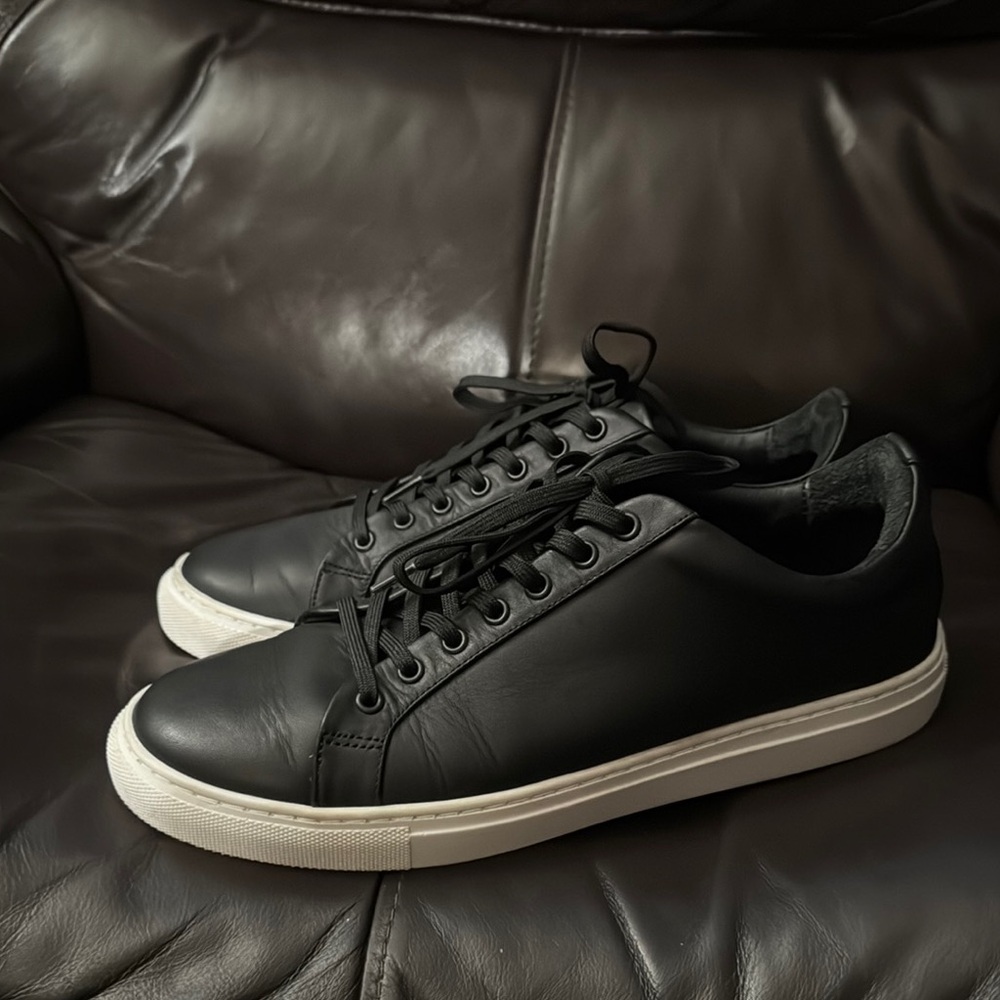 Thursday Black Leather shoes
